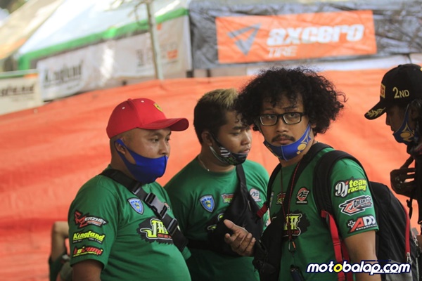 Gentleman! Panitia Java AMRF Drag Bike rd.II Memohon Maaf kepada Peserta dan Sponsorship. Kenapa?