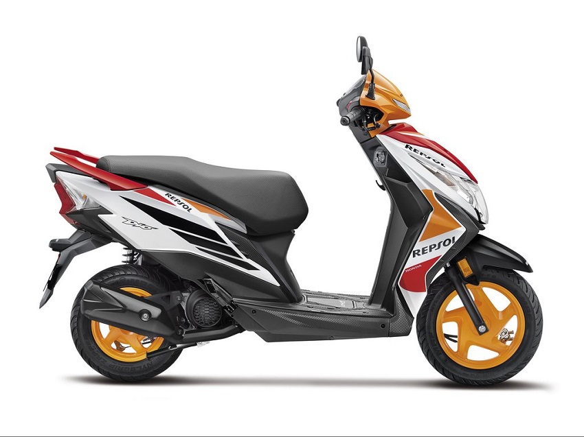 Rayakan 800 Kemenangan di MotoGP, Honda Luncurkan Dua Motor Livery Repsol