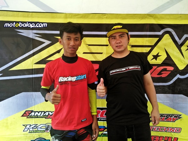 Gerry Percil Mantap di Sport 2 Tak TU 155cc Frame Standar Open, Singular Yang Cetak 07.188 Detik di Drag Bike Gass Tipis