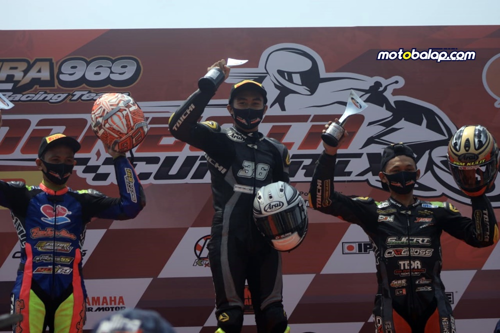 Faeroz Kuncir di Podium ICP 1 Race 2 di Gery Mang, Subang