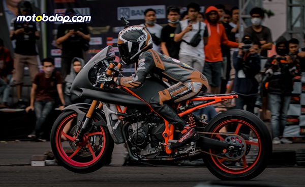 Jatim Drag Bike Championship Putaran 3 Sajikan Kelas 2 Tak Standard 116 cc FIZ R Sunmory & Herex 300 cc non DOHC