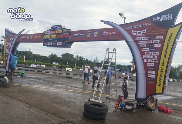 Sumatera Cup Prix rd.2 Padang 2022: 370 Starter Banjiri Sirkuit Apron Lanud Sultan Syahrir. Minggu Masih Buka Pendaftaran
