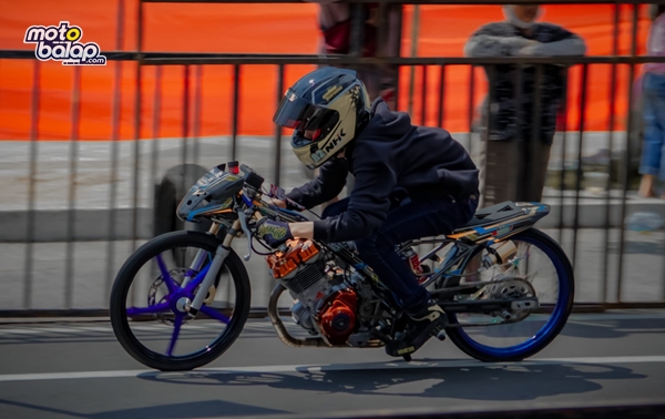 Menggiurkan! Gebyar Kampung Pesilat RWK Dragbike Open Championship 2022 Ada Tambah Juara Umum Kelas Pemula Karesidenan