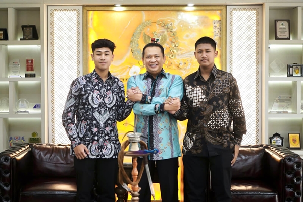 Dua Rider Muda Indonesia Berlaga di FIM Junior Motocross World Championship 2023 Peroleh Dukungan dari Ketua MPR RI Bamsoet