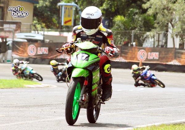 Fadli Rigani Podium Satu Race 1 Bebek 4T 130cc Novice (MP4 Spek Lama) Final LFN HP 969 Sentul