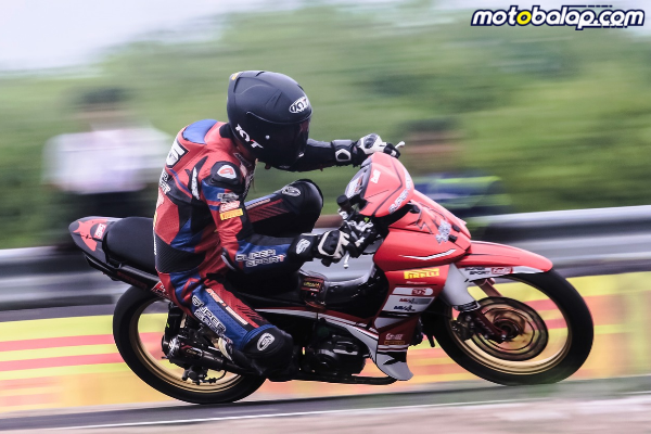 Kembali Diperkuat Tomy Salim Di MCR Seri 3 Malang, FedG AMS MBKW2 Optimis Raih Hasil Maksimal.