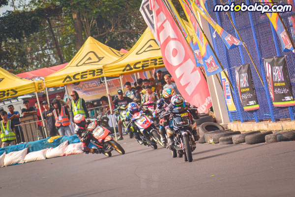 Hasil Kejuaraan Motul YM Racing Matic Cup Prix Piala Bupati Championship Put. 1 2024.
