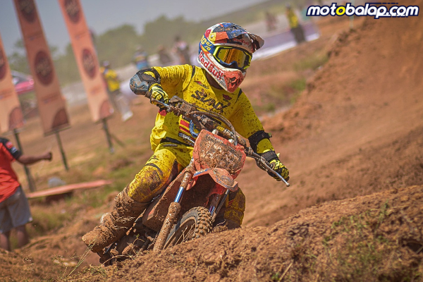 Penuh Semangat Juang Reza Pahlevi Sabet Juara Umum Usia 15 Tahun Indramayu Open Grasstrack