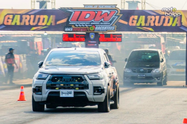 IDW Drag Race Putaran 4 Tetap Istimewa di Hati Pecinta Balap Mobil Kecepatan Tinggi 402m dan 201m