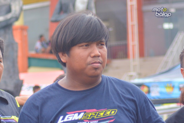 LGM Guppis Serius Buktikan Kepedulian Terhadap Dragbike Jabar Pada Ajang Indonesia Open Drag Bike Indramayu
