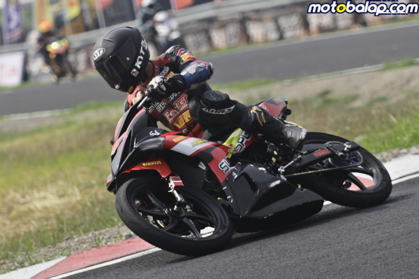 Turun Dengan Semangat Baru, Revolusi Adyatama Mbkw2 Fedg Racing Team Bertekad Naik Podium Di Final LFN HP969!