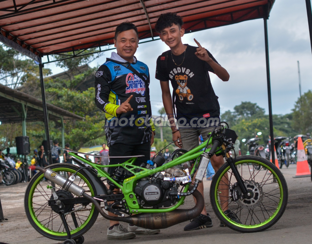 Ninja 155 TU SP 76 Motor Superpole Konsisten Dijalur Juara Asep Robot Jadi Andalan.