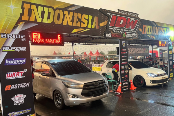 Spektakuler! Grand Final Independent Drag Wars 2024 Menutup Tahun dengan Gemilang